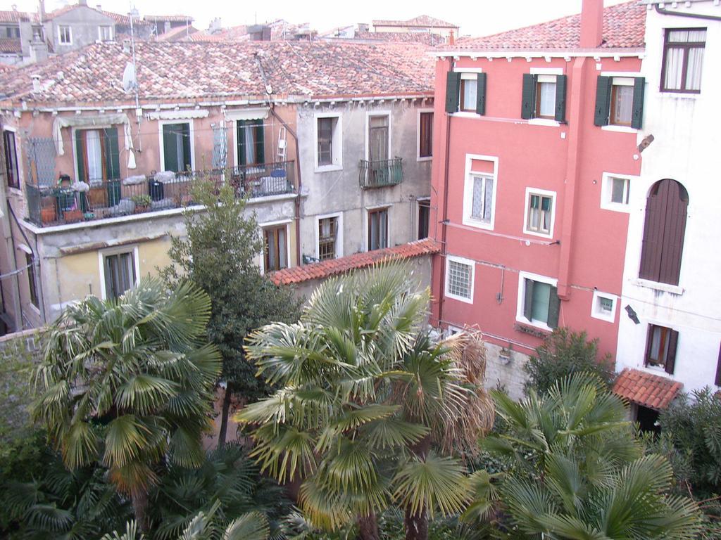 Palazzo Celsi Apartment Venice Room photo